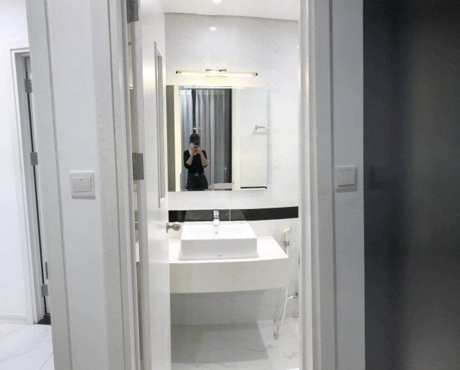 Chính chủ bán gấp căn hộ 3PN 2WC ở Luxury Park View - Cầu Giấy. Liên hệ ngay Kim Long: 0362866919