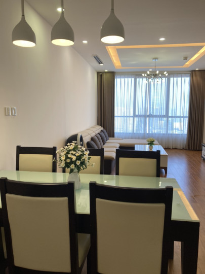 Anh trai mình có căn hộ tại chung cư Thăng Long Number One 3PN full nội thất xịn 18tr/th. Liên hệ: 0944076068