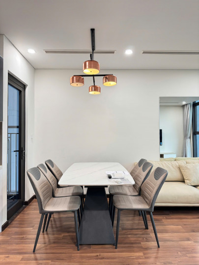 Chính chủ bán căn 3PN tại Mipec Rubik 360, 110m2, nhà đẹp full nội thất. Liên hệ : 0899846648
