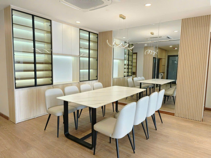 Cam kết giá tốt nhất, quỹ căn cho thuê tại Discovery Complex từ 2 - 3 - 4 PN. LH: 0971923638