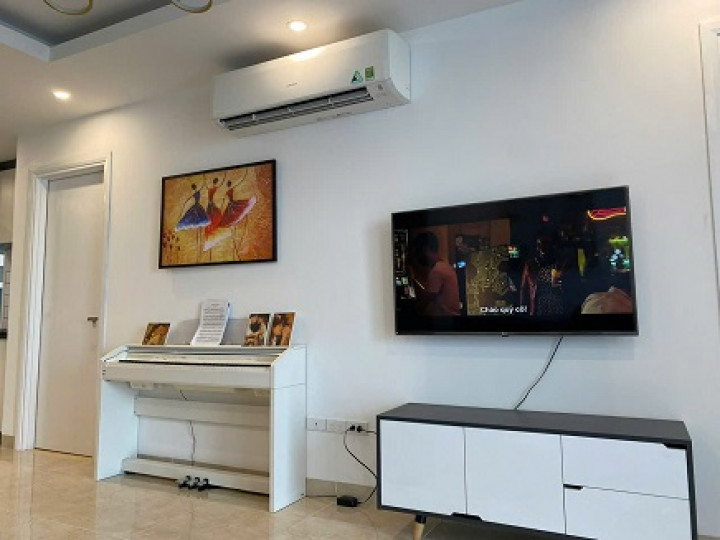Cho thuê căn hộ 2PN dự án Cầu Giấy Center Point giá 14.5 triệu/tháng