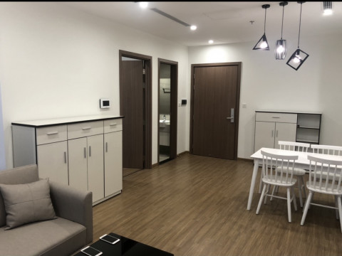 Cần cho thuê căn 2PN đủ đồ vip 5A - S1 Vinhomes SkyLake với giá đề xuất 15 triệu/tháng