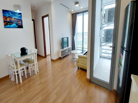 Cho thuê CC Vinhome Green Bay - Mễ Trì căn 2PN full nội thất giá 13.5tr