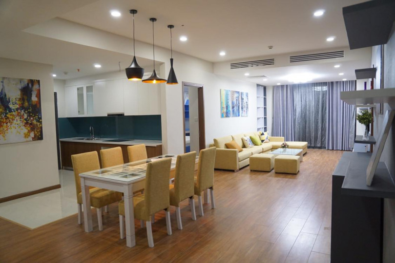 (ẢNH THẬT) Cho thuê căn hộ cao cấp Discovery 302 Cầu Giấy 3PN2WC 148m2, giá 23tr/th. Liên hệ: 0944076068