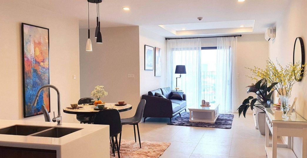 Cần bán căn hộ chung cư An Bình City căn góc 3PN, DT: 82m2, giá 3,9 tỷ, view bể bơi, quảng trường