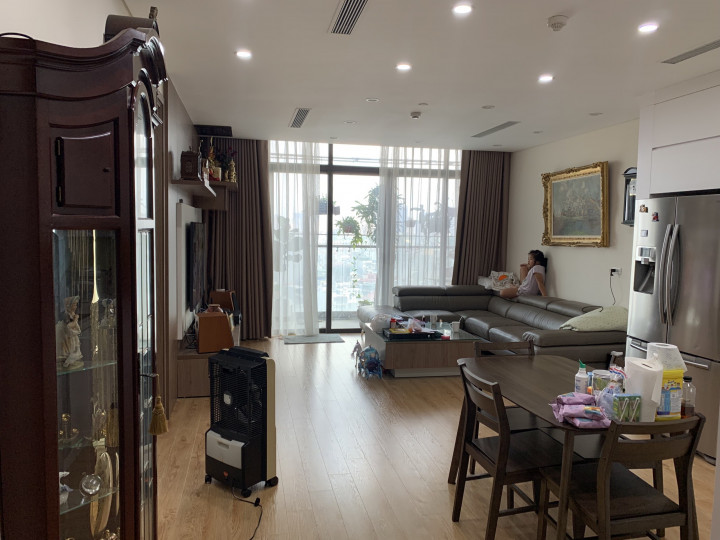 Cho thuê chưng cư tại Sun Grand Thụy Khuê 2 phòng ngủ full nội thất giá 25tr/tháng