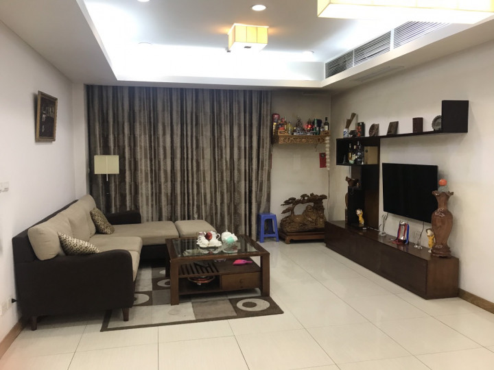 Ảnh thật, giá thật: 133m2 - 2PN + 1 full nội thất ở Dolphin Plaza Mỹ Đình, giá 14.5tr