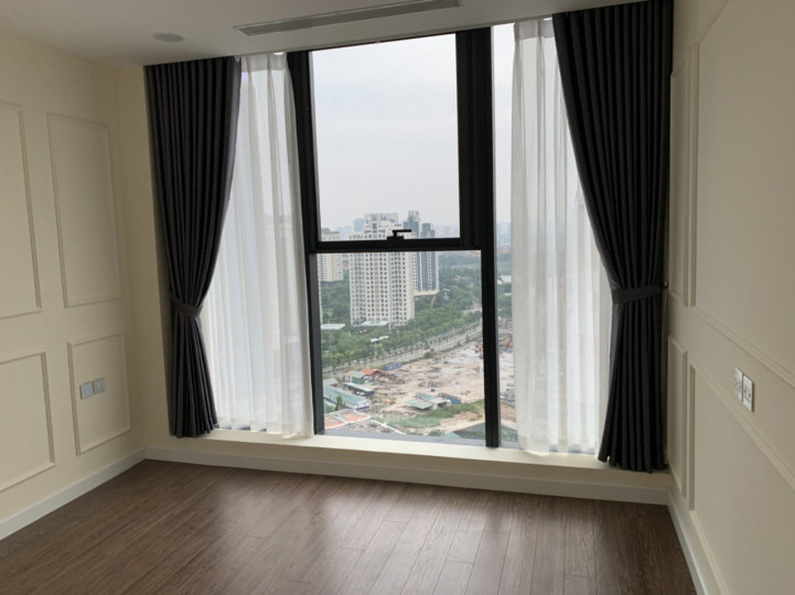 Cho thuê chung cư Sunshine City căn 3PN đồ Cơ bản giá chỉ 15.5 tr, LH 0944076068