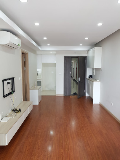 Cần bán gấp căn hộ chung cư diện tích 67m2 giá bán 2,8 tỷ HD Mon ban công Nam