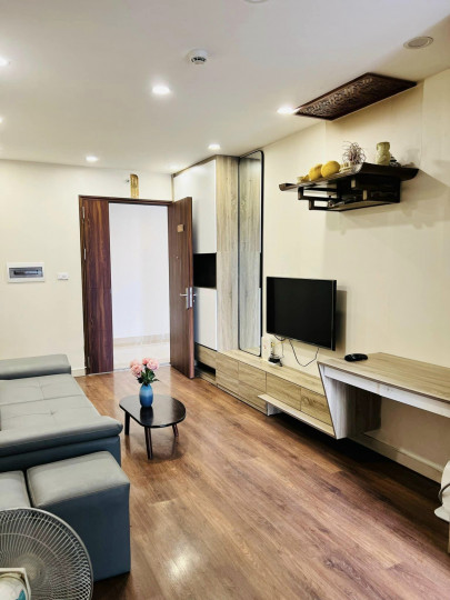 Siêu phẩm - FLC Green Apartment 18 Phạm Hùng 60m2 đầy đủ nội thất đang được chào bán với giá 2.1 tỷ