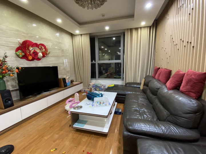 (Giá thật) Bán căn hộ 112m 3PN chung cư Thăng Long No1, ban công Đông Nam full đồ nội thất giá chỉ 4.5 tỉ