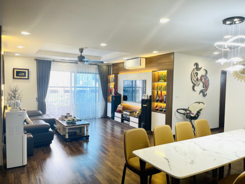 Cần bán gấp - Căn hộ chung cư Dolphin Plaza, Nam Từ Liêm. Bao phí, full nội thất, 2PN, 2WC, ở ngay