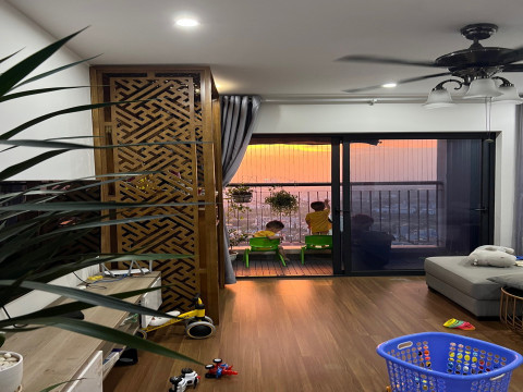 Cho thuê căn hộ chung cư Dolphin Plaza - Tầng Trung. 156m2, 2PN. Vào Luôn.