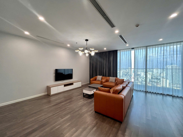 Cần nhượng HĐ Căn căn hộ 3PN tại Chung cư The Nine, 30 triệu, 142m², Full Kính Tràn viền