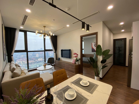 Siêu phẩm - Mipec Rubic 360 - Xuân Thủy, 70m2 nội thất cơ bản đang được chào bán với giá 8 tỷ